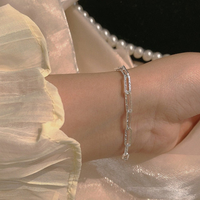 2023 Popular Sparkling Silver Clavicle Chain Necklace