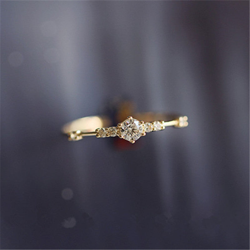 Luxurious Gold-Plated Crystal Wedding Ring