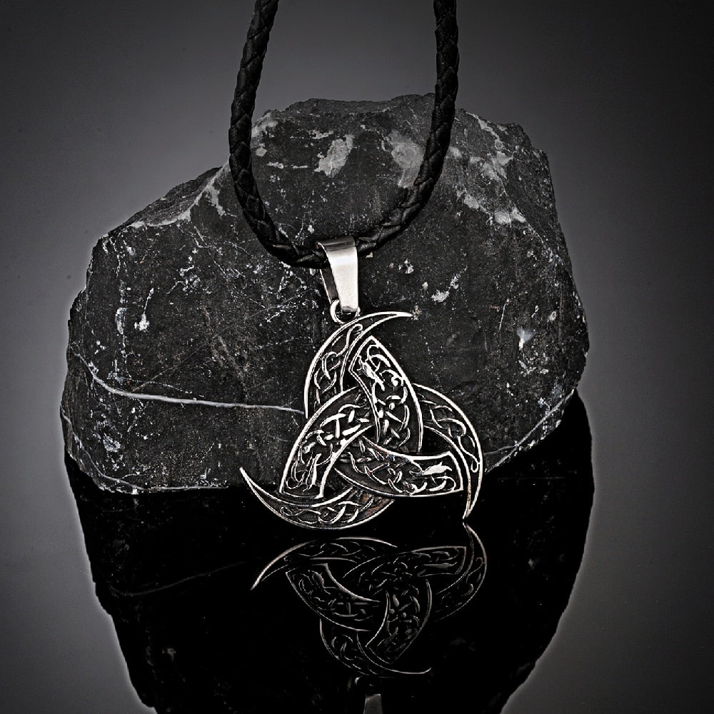 Odin's Horn Viking Heritage Necklace