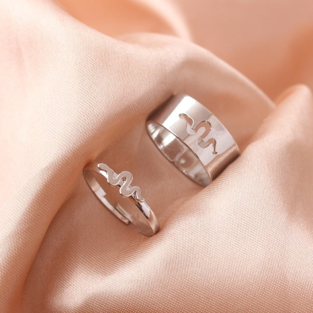 Elegant Butterfly Rings