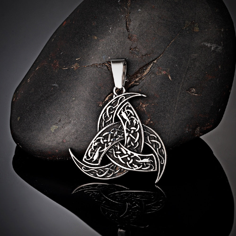 Odin's Horn Viking Heritage Necklace