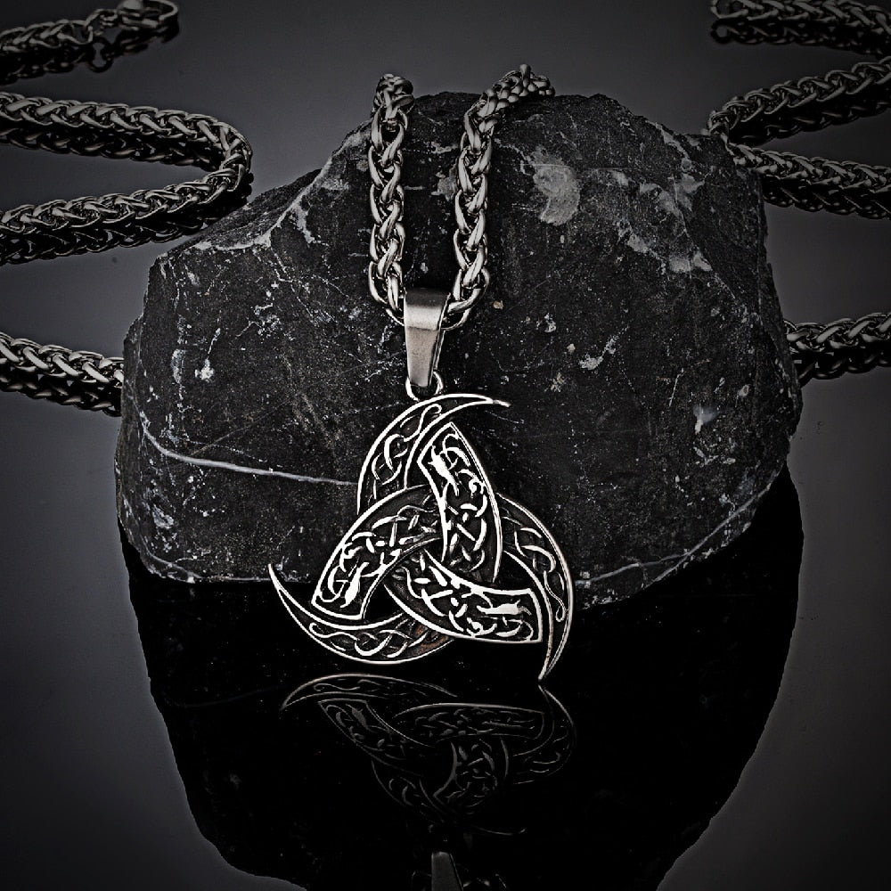 Odin's Horn Viking Heritage Necklace