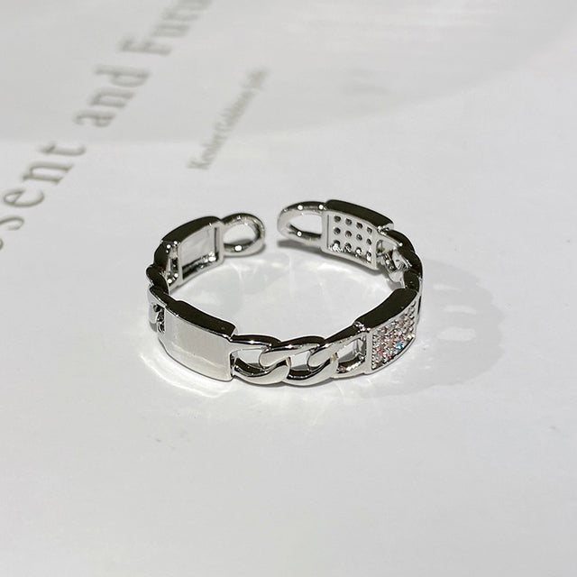 Stylish Embrace Ring