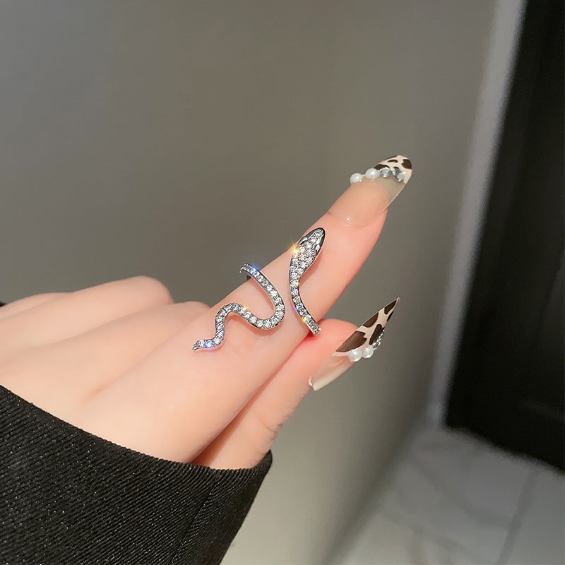 Punk Snake-Shaped Metal Ring