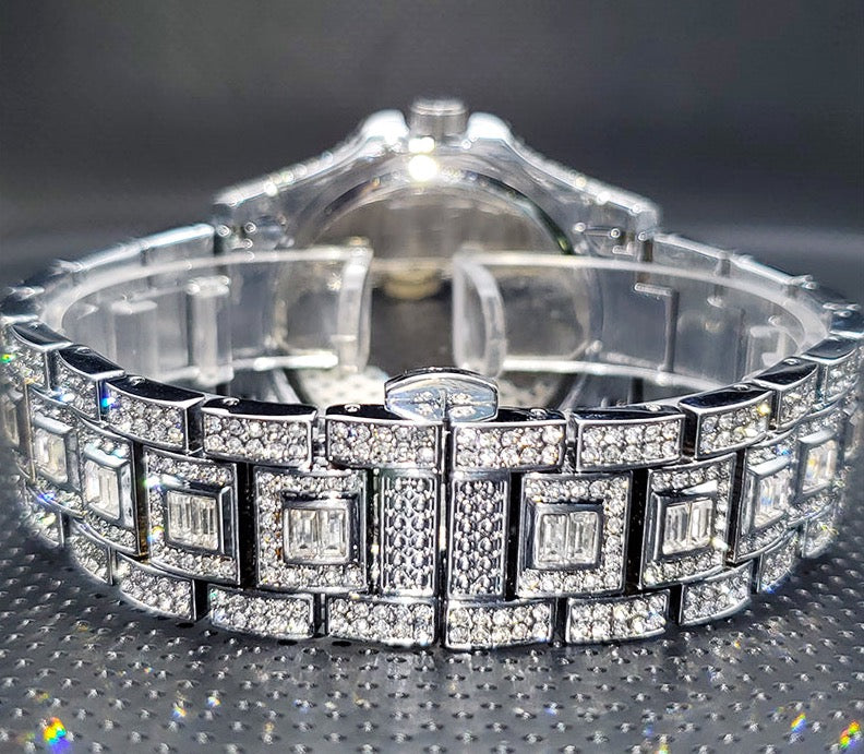 MISS FOX Men's Calendar Quartz Diamond Watch: Elegance Redefined
