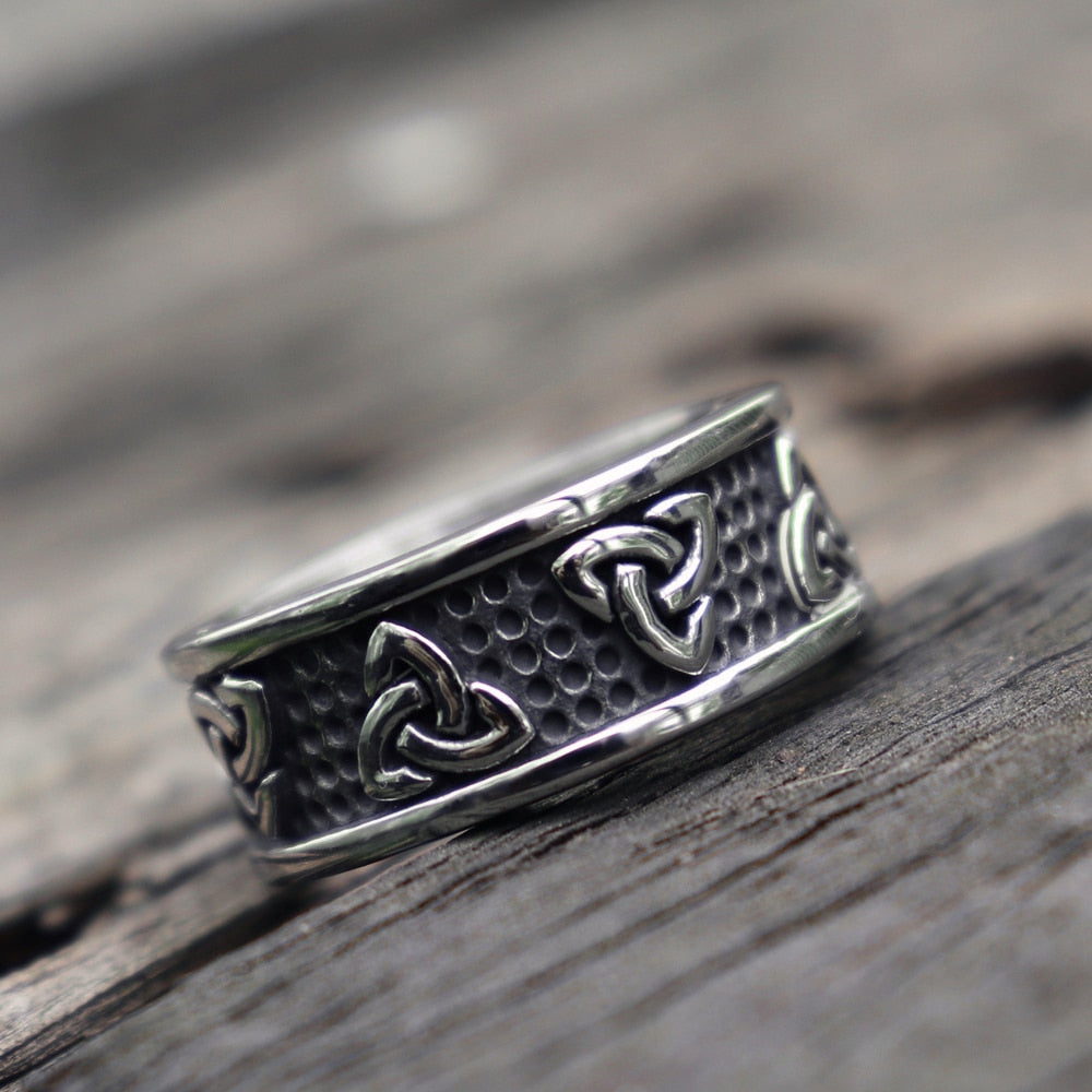 Eternal Love Viking Celtic Knot Ring