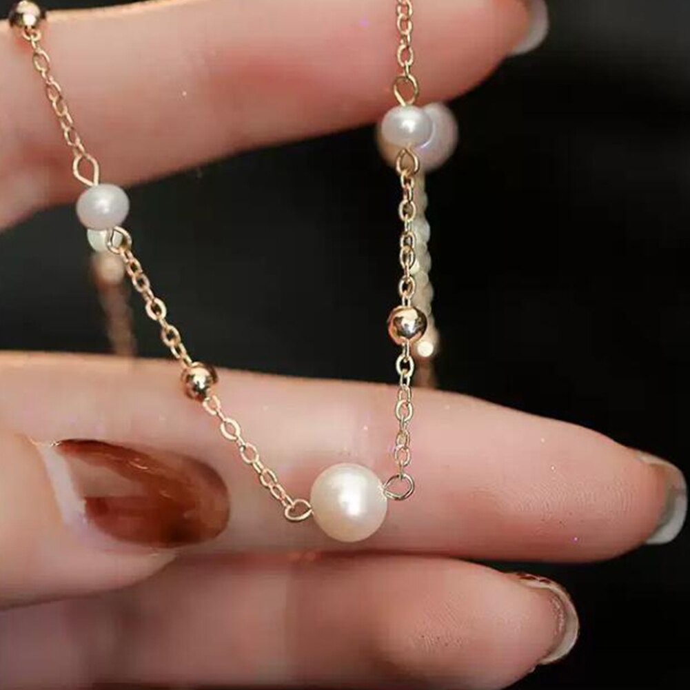 Elegant Gold Pendant Pearl Choker Necklace